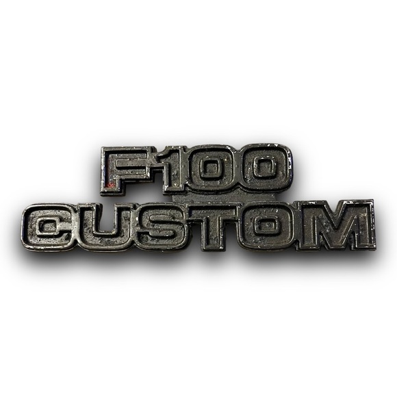 1978 1979 Ford Truck F100 Custom Emblem Fender Badge OEM - Picture 1 of 3